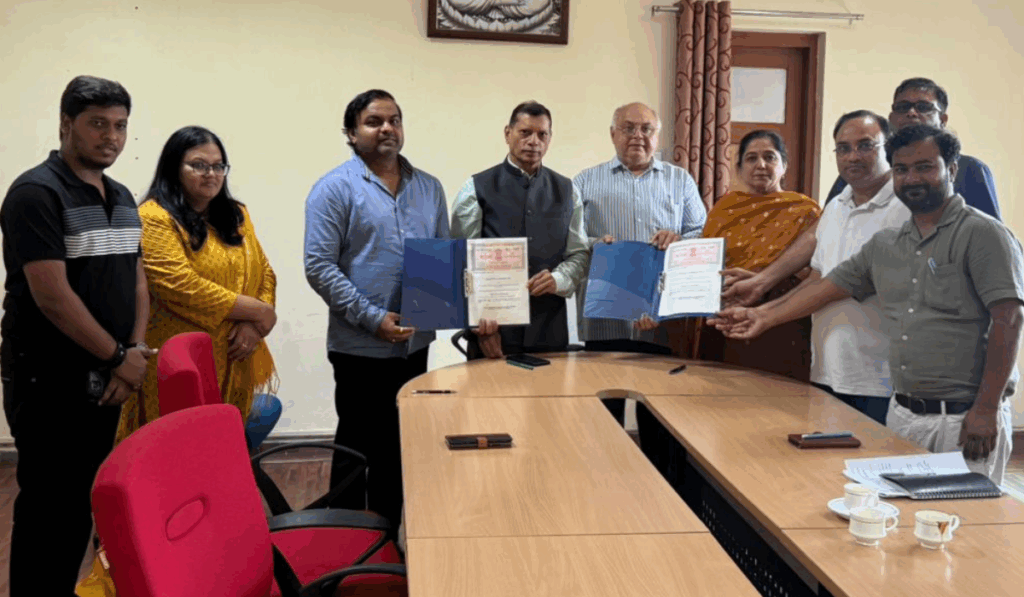 Dr. Ketan Mohitkar, Secretary of ICTRD, and senior officials from BRAUSS, during the MoU signing ceremony