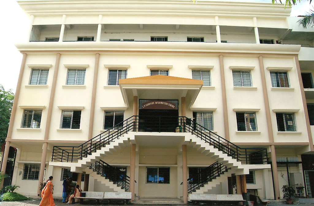 LADY-AMRITBAI-DAGA-COLLEGE-FOR-WOMEN-OF-ARTS-COMMERCE-AND-SCIENCE