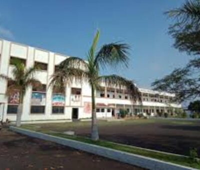 Shangrila English High School